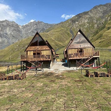 Kazbegi 4 Side Cottages Dış mekan fotoğraf